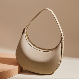 กระเป๋าสะพายขนาดเล็กสำหรับผู้หญิงกระเป๋าถือหนัง PU สำหรับผู้หญิงหรูหราออกแบบได้ตามต้องการ - Product Image 4