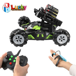 LK Toys Nouveauté Voiture Télécommandée Tout-Terrain Cascadeuse Type Char pour Enfants, Camion RC avec Fonction de Tir et Balles Souples - Product Image 3