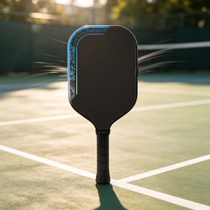 Raquette de pickleball personnalisée en carbone brut T700 de 16 mm d'épaisseur, technologie de tissage vertical en cascade, noyau en nid d'abeille PP - Product Image 1