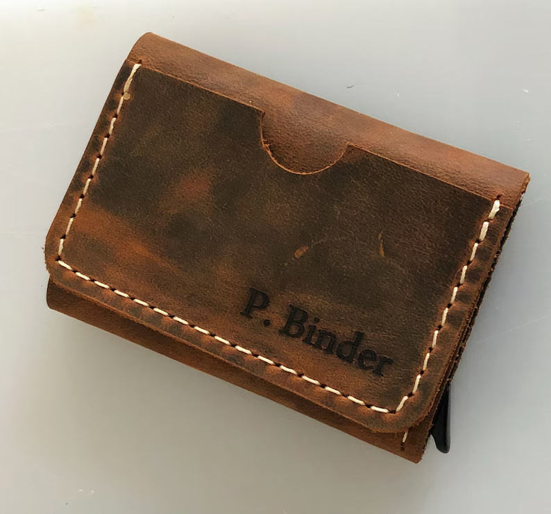 ตามที่แสดงเป็นภาพ