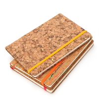 Nouvelles idées de produits : Journal à couverture rigide en liège à motif marbré esthétique avec bande élastique colorée sécurisée et papier ligné écologique