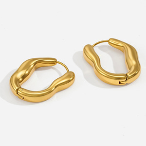 Pendientes de Aro Irregulares Ondulados <span class=keywords><strong>en</strong></span> Oro para Mujer, Impermeables, Chapados <span class=keywords><strong>en</strong></span> Oro de 18K, Acero Inoxidable, Textura Orgánica, Aros Gruesos, Joyería - Product Image 1