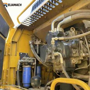 Excavatrice d'occasion robuste, moteur d'origine, modèle 550, année 2022, 906 heures de fonctionnement - Product Image 5