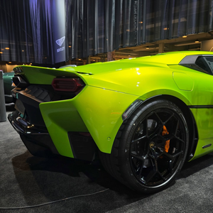 Film protecteur auto-adhésif en PVC brillant ESIGN Green to Gold Delution Lime Gold, changeant de couleur pour carrosserie automobile, résistant aux UV - Product Image 2