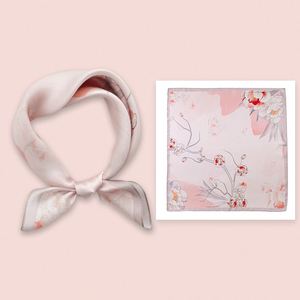 Écharpe en soie de mûrier 100 % premium pour femme, petit carré élégant, pour la tête ou comme accessoire décoratif pour cheveux - Product Image 4