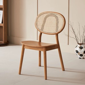Silla de Comedor Moderna de Madera Maciza y Ratán, Silla de Madera con Respaldo Ovalado de Ratán, Asiento Tapizado, Muebles para Restaurante, Cafetería, Hotel y Hogar, OEM - Product Image 1