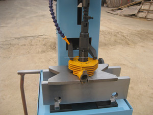 Máquina de Bruñido de Cilindros de Alta Precisión INTEGRITY SHM100 para Cilindros de Motor de Una Línea, Potencia de 1.5kW - Product Image 2