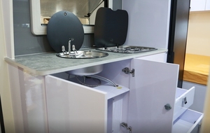 Caravana híbrida de producción en masa más popular del 2025 con baño Cocina externa interior elegante para todo tipo de clima - Product Image 3