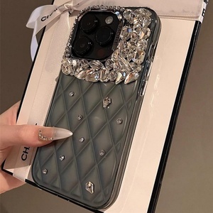 เคสโทรศัพท์ iPhone 16 Pro Max ลายเพชรหรูหรา ดีไซน์สวยงาม เหมาะสำหรับ iPhone 15 รุ่นแฟชั่น 14 - Product Image 6