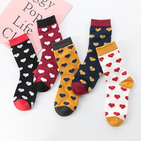 Whale Mid-Tube Chaussettes pour femmes Creative Fashion Wild Love Trendy Socks College Style Bas
