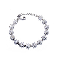 Bracelet en argent sterling 925 fait main avec un charme en forme de fleur et une chaîne à maillons pour femmes, bijoux de tous les jours