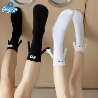 Chaussettes magnétiques tridimensionnelles pour hommes et femmes Couples Chaussettes de sport amusantes à tube moyen Chaussettes de cheville pour hommes et femmes