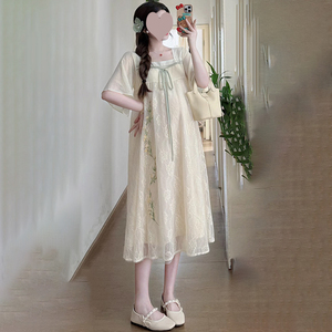 Nouvelle robe de style chinois à manches courtes et <span class=keywords><strong>panneau</strong></span> latéral brodé pour une allure jeune - Product Image 2