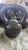 Kettlebell en fonte massif pour squats à domicile
