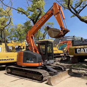 Excavatrice hydraulique Hitachi ZX75 2022 d'occasion de 7 tonnes avec pompe PLC et moteur à engrenages, rapport et inspection vidéo fournis - Product Image 1