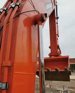 รถขุดไฮดรอลิกตีนตะขาบ Doosan Dh420lc-7 มือสอง ขนาด 42 ตัน พร้อมมอเตอร์ปั๊มและเกียร์ สำหรับงานเหมืองและงานดิน รุ่นปี 2022 ผลิตในจีน - Product Image 4