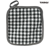 Vente chaude noir blanc à carreaux napperon ensemble isolé Table à manger Anti-brûlure casserole coussin caboteur tapis de cuisine