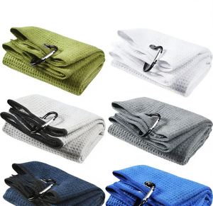 Serviette de nettoyage en microfibre gaufrée personnalisée avec clip, absorbante et à séchage rapide, pour le golf, la gym et la randonnée - Product Image 2