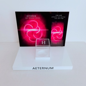 Estuche de exhibición para cosméticos, soporte acrílico para Perfume, expositor de cosméticos de alta gama con luz LDE - Product Image 5