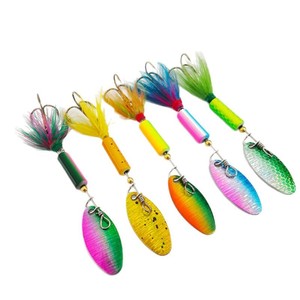 Juego de señuelos giratorios con plumas y metal, cebo biónico para pesca de lubina en aguas medias 085 - Product Image 1