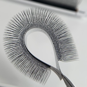 Nouvelles extensions de cils en forme de <span class=keywords><strong>U</strong></span> 3D 4D 5D trèfle, faites à la main, naturelles, douces, style W, bouquets préfabriqués légers synthétiques, 12 rangées - Product Image 6