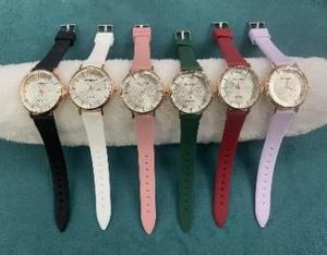 แฟรงค์มุลเลอร์นาฬิกาสมาร์ทแฟชั่นสำหรับผู้หญิง สายยางแบบกลม กันน้ำ ตัวเรือนชุบทอง สีผสม - Product Image 3