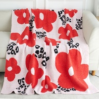 Couverture en microfibre tricotée à motif cœur, qualité supérieure, luxe léger, pour la Saint-Valentin, utilisation domestique, faible MOQ, personnalisable, OEM