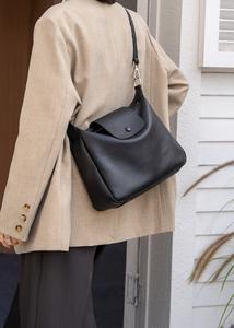 Women's Genuine Leather Fashion Shoulder <b>Bags</b> for <b>Summer</b> Autumn Commuting Casual Cross-Body Wear Single Strap Portable - Product Image 4