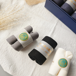 Chaussettes de sport montantes haut de gamme en coton/fibre de bambou pour jeunes, anti-odeur, durables, pour l'été – Qualité garantie - Product Image 6