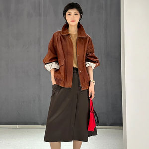 Manteau en peau de mouton fœtal importé frotté à la <span class=keywords><strong>cire</strong></span> d'huile tannée végétale de style spectacle de haute qualité pour femmes - Product Image 1