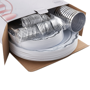 Assiettes jetables en plastique écologiques à rayures argentées, 60 pièces de 7,5 pouces et 60 pièces de 10,25 pouces, style classique pour les fêtes - Product Image 5