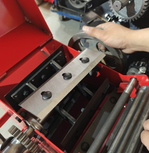 Heavy Duty Chaff Cutter Machine 2.2kw Farm Equipment Tools <strong>Agricultural</strong> Machinery <strong>Animal</strong> <strong>Feed</strong> <strong>Chopper</strong> for Cattle Livestock - Product Image 3