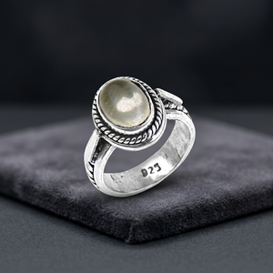 Bague unisexe en argent 925 style bohème vintage avec cristaux géométriques sertis clos, pour usage quotidien, par Art Palace - Product Image 3