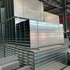 Goulotte de câblage électrique industrielle en alliage d'aluminium 25x25 sur mesure, résistante à la corrosion, pour la construction - Product Image 6