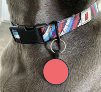 Étiquette d'identification intelligente pour chien Premium Mini RFID NFC avec code QR, lecture facile, accès instantané au profil et alertes de localisation en temps réel