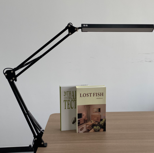 Modern Design Fashionable LED Desk Table Lamp Home Light for Living Room