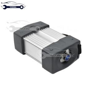 Analyseur de moteur Vodia MB Star C3 Full Chip avec câbles et disque dur, garantie de 2 ans pour voitures et camions Mercedes-Benz - Product Image 2