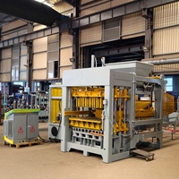 Machine à fabriquer des blocs hydrauliques compacte QT4-15 pour les fabricants de produits en béton