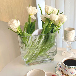 Vente <span class=keywords><strong>en</strong></span> gros à chaud, <span class=keywords><strong>grand</strong></span> <span class=keywords><strong>vase</strong></span> <span class=keywords><strong>cylindrique</strong></span> <span class=keywords><strong>transparent</strong></span> <span class=keywords><strong>en</strong></span> <span class=keywords><strong>verre</strong></span> nervuré pour la décoration intérieure - Product Image 2