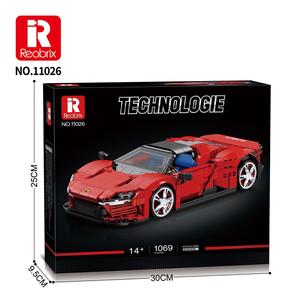 Blocs de construction de modèle de supercar rouge de la série technique, voiture de course de style MOC SP3 avec portes à ciseaux, compatible avec les grandes marques - Product Image 2