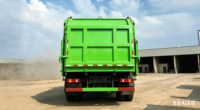Nouveau camion compacteur de déchets diesel manuel Euro 2, capacité 10-12 mètres cubes, véhicule de collecte des déchets, moteur 6x4