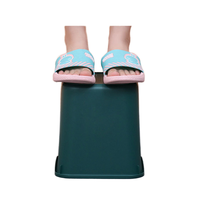 Vente en gros seau de rangement compact en plastique couvercle oscillant facile à nettoyer petite poubelle pour comptoirs de cuisine salle de bain déchets durables