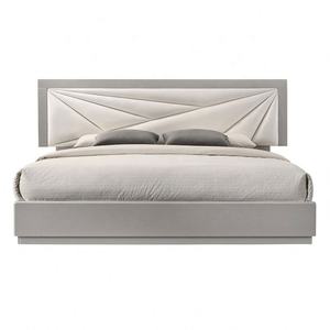 Juegos <span class=keywords><strong>de</strong></span> dormitorio juvenil con cabecero <span class=keywords><strong>de</strong></span> <span class=keywords><strong>polipiel</strong></span>, diseño moderno <span class=keywords><strong>de</strong></span> gama alta, acabado lacado en blanco y gris claro - Product Image 3