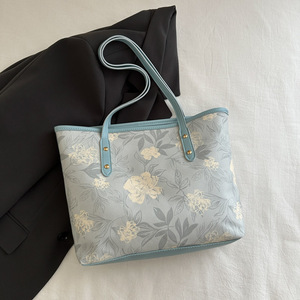 Новая женская сумка в китайском стиле с цветочным принтом, модная сумка-тоут большой вместимости на одно плечо для женщин - Product Image 6