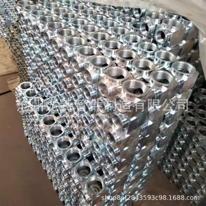 Tés réducteurs filetés forgés galvanisés sur mesure Dn15 Dn20 Dn25 Dn32 Dn40 Dn50 Dn65 Dn80 Dn100 Dn125 Dn150 pour applications incendie - Product Image 2