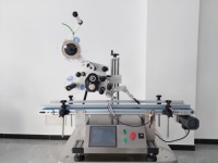 Machine d'étiquetage automatique des coins de boîtes en carton avec commande PLC, étiqueteuse pour surfaces planes pour les petites entreprises