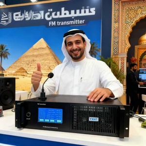 Ensemble <span class=keywords><strong>complet</strong></span> d'émetteur FM HP-2.5KW (2500W) avec antenne et câble, écouteurs et processeur audio - Rentable, économie d'énergie - Product Image 2