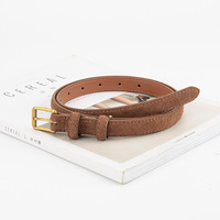 Ceinture fine pour femme en cuir de vachette suédé givré, style coréen vintage, à motif géométrique, avec boucle ardillon en alliage, polyvalente, style Instagram, pour jeans