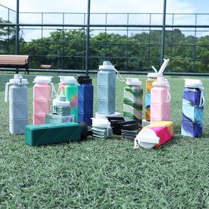 Botellas de Agua Plegables de Silicona de Grado Alimenticio, Personalizadas, Fáciles de Transportar, Botella de Agua Plegable de Silicona de 620 ml - Product Image 6