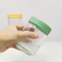 700ml 480ml 350ml Penjualan Laris Kualitas Bagus Stoples Madu Kaca Bergaris Vertikal dengan Tutup Ulir untuk Selai Madu Wadah Penyimpanan